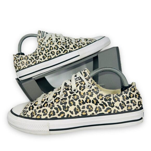 Converse Chuck Taylor All Star Low OX Cheetah Print 366297F Youth 3 - Picture 1 of 11